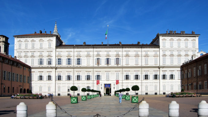 visitare il palazzo reale di torino